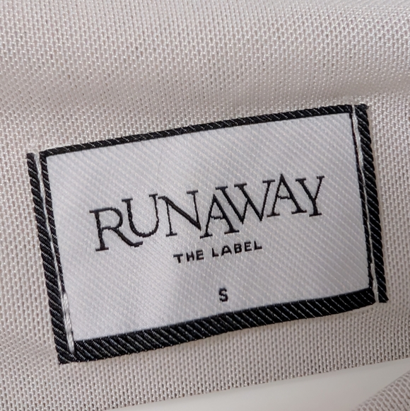 Runaway The Label x Revolve Orlean Lace Top, White / Cream - Picture 7 of 9